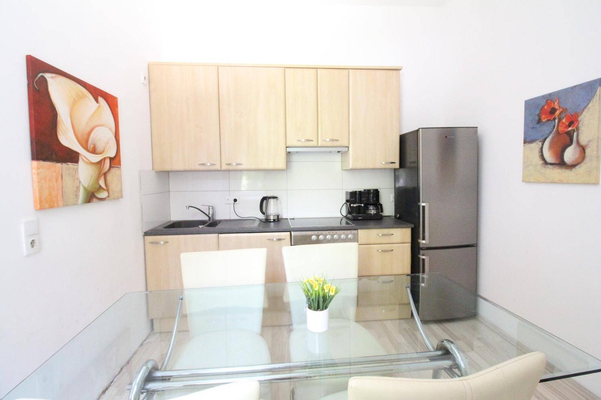 Cozy Rooms In Pragerstrasse Виена Екстериор снимка